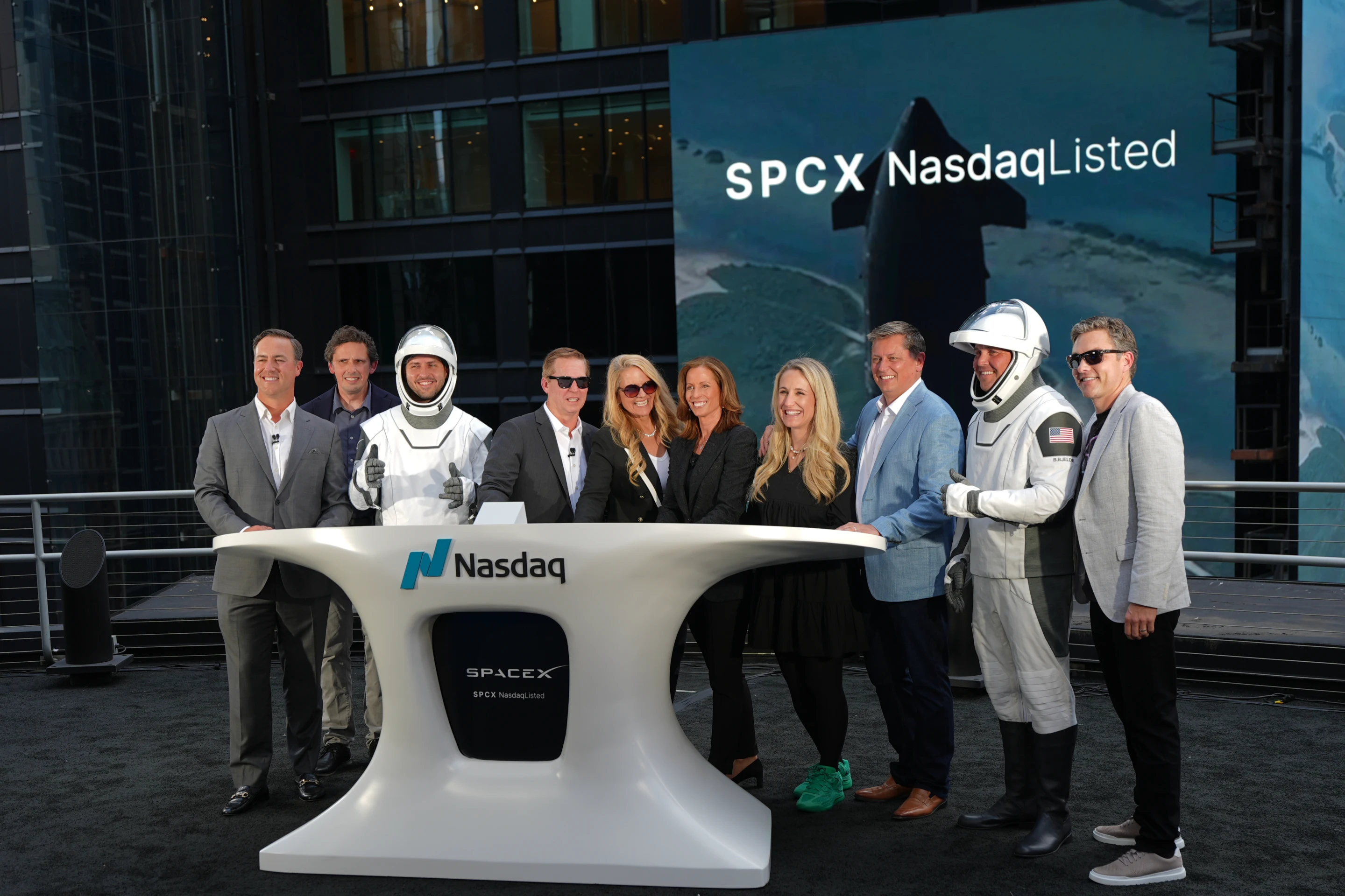 You Can Ignore AI Giants Like SpaceX, but Your 401(k) May Not