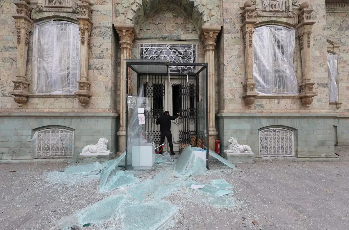 Shattered Tiles, Trembling Domes: An Inside Look at How the War Has Damaged Iran’s Historic Sites