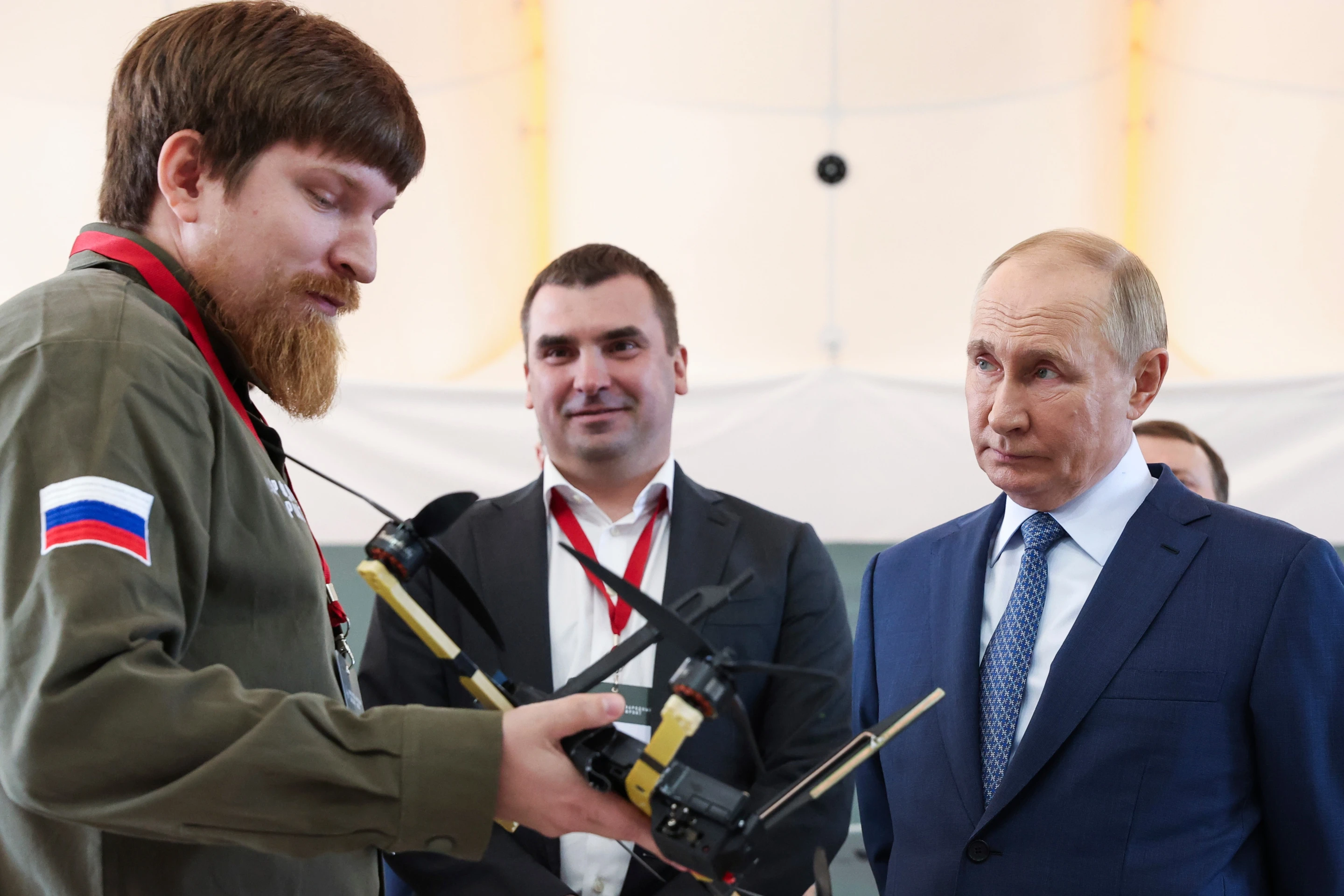Russian Drone Factory Director Badly Injured in Car Explosion