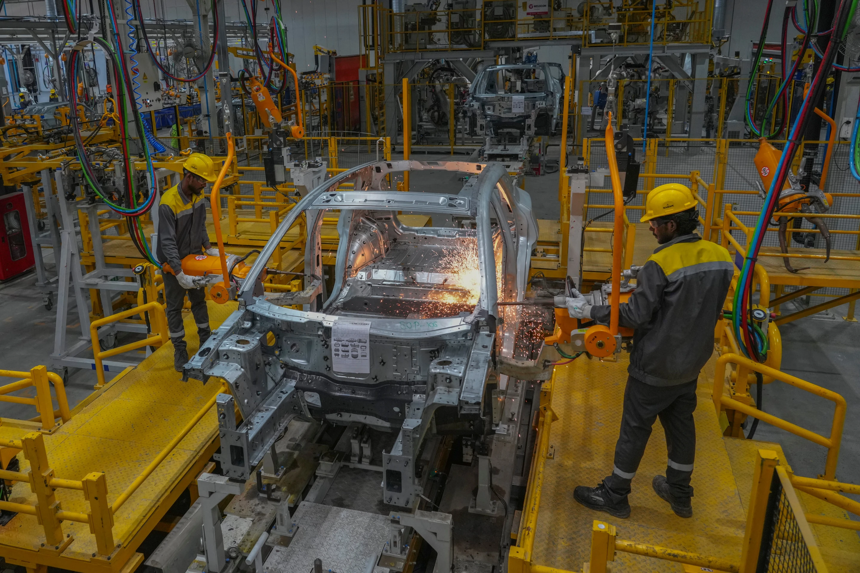 Vietnam’s Biggest Company, Vingroup, Expands Overseas as Its Home Market Slows